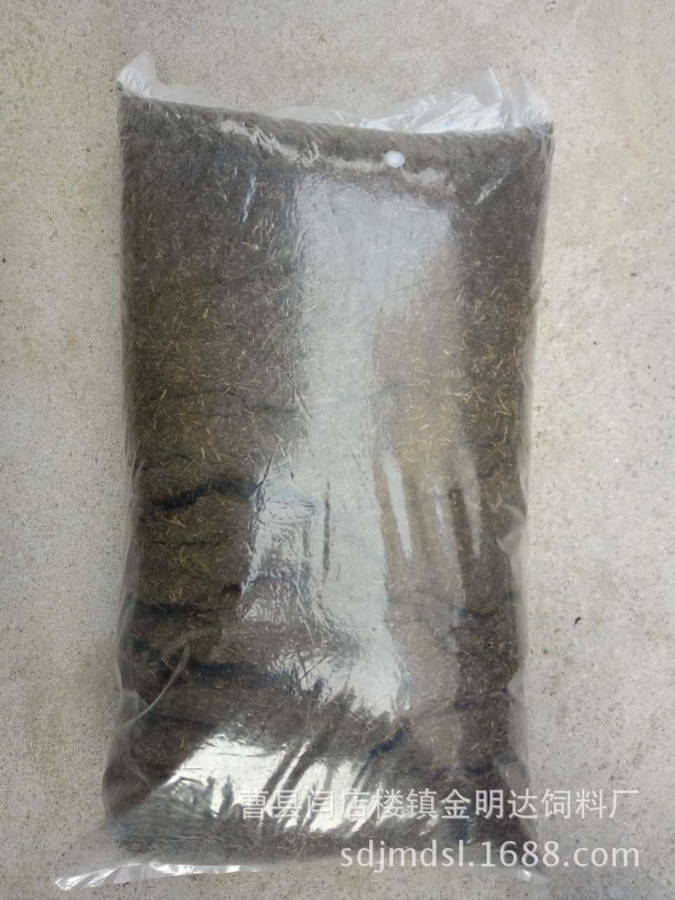 2、秸稈發(fā)酵飼養(yǎng)牛有什么好處?